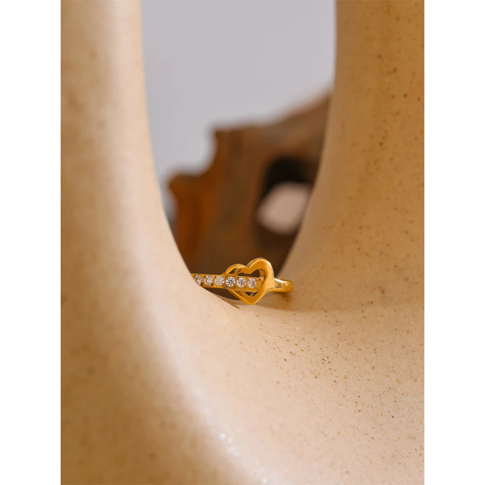 Mossina Ring