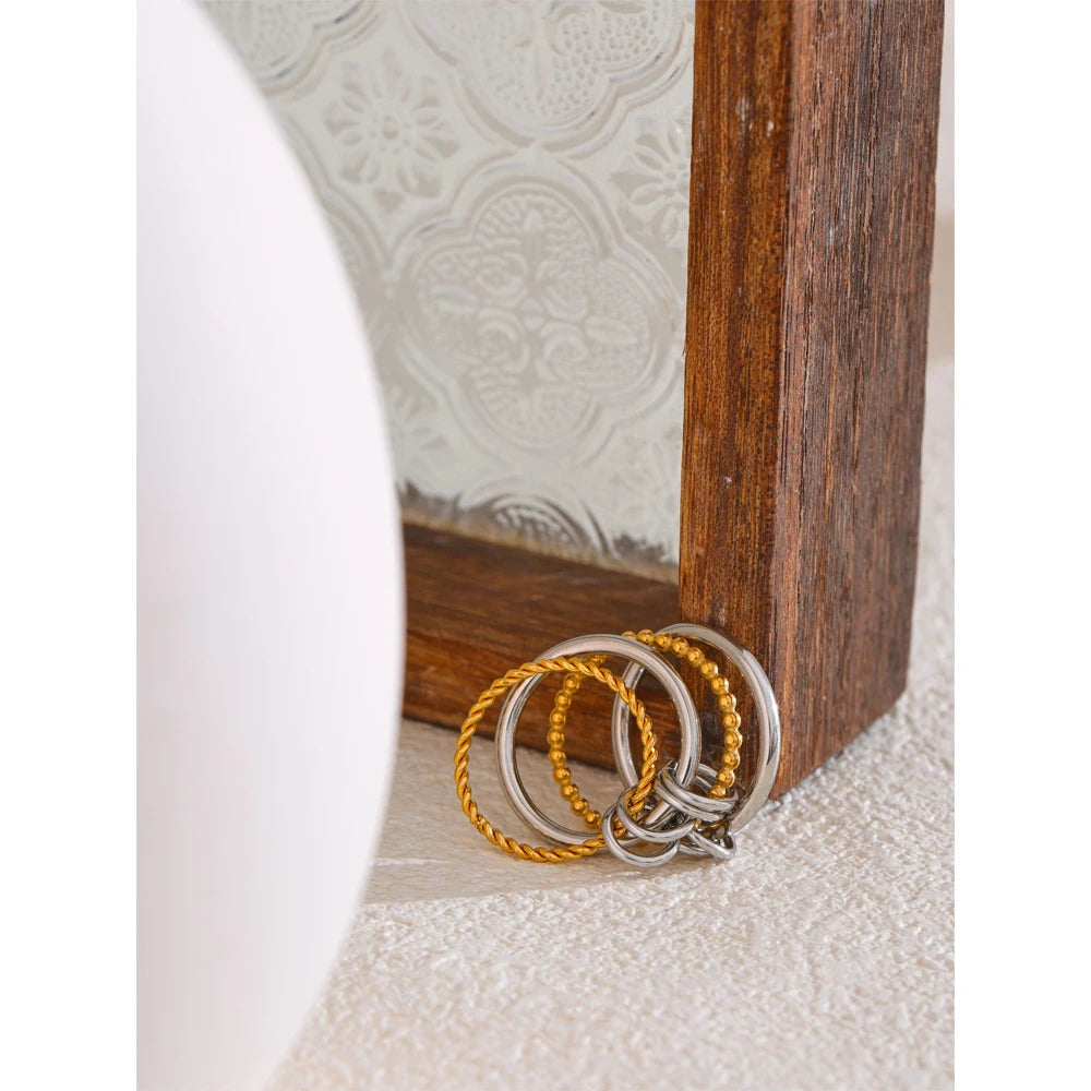 Crylith Ring