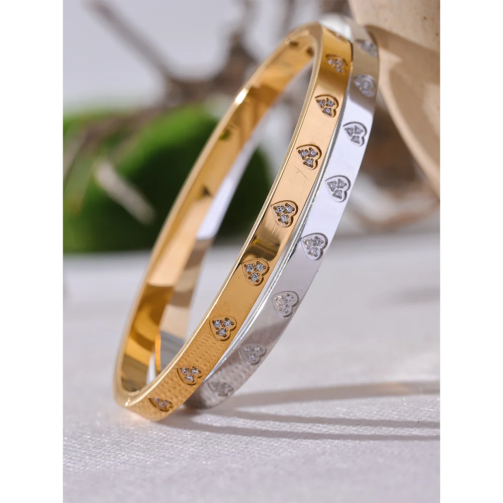 Alma Armband