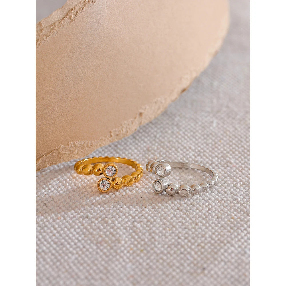 Velastya Ring