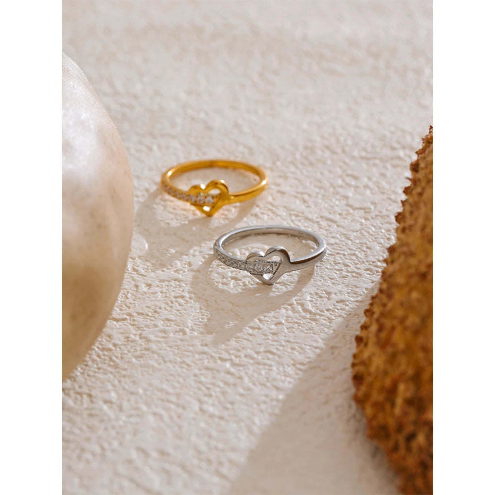 Mossina Ring