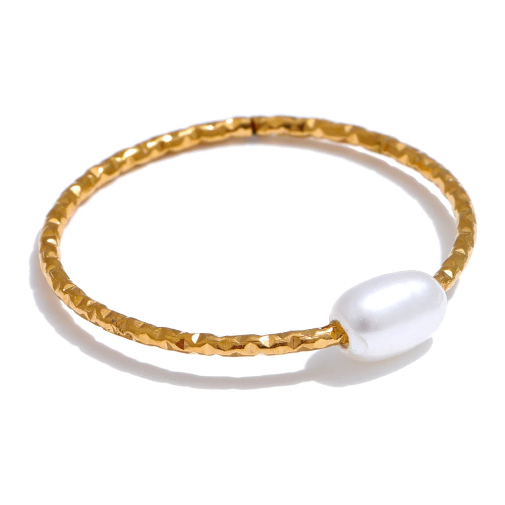 Kristallune Ring