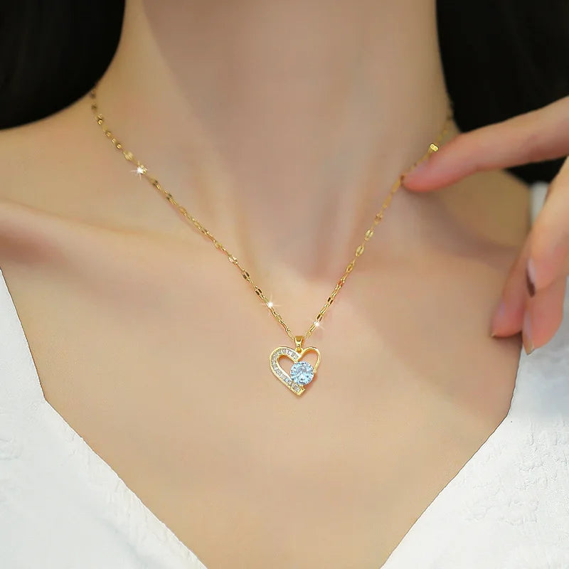 Noelle Halsband