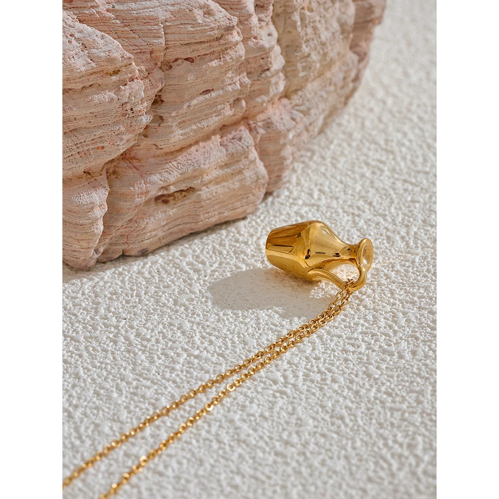 Umbryssa Halsband