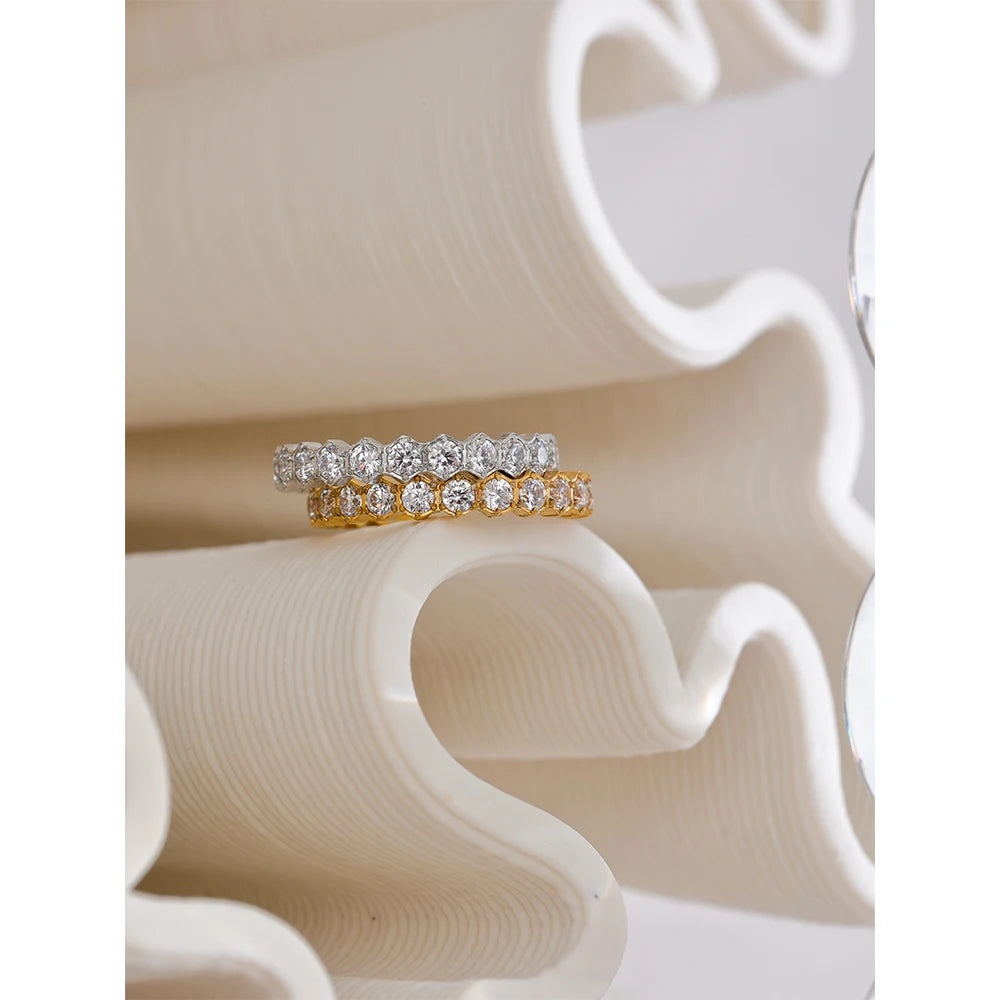 Gemova Ring