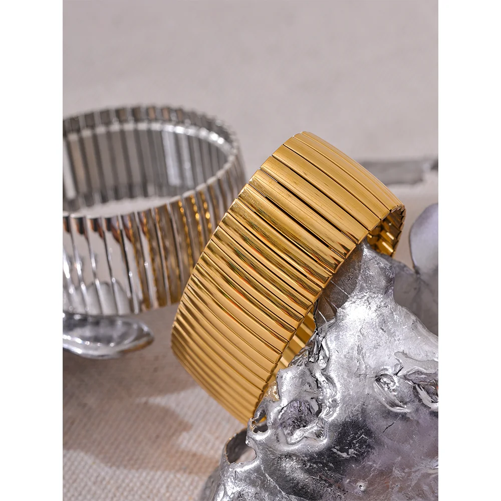 Aluera Armband