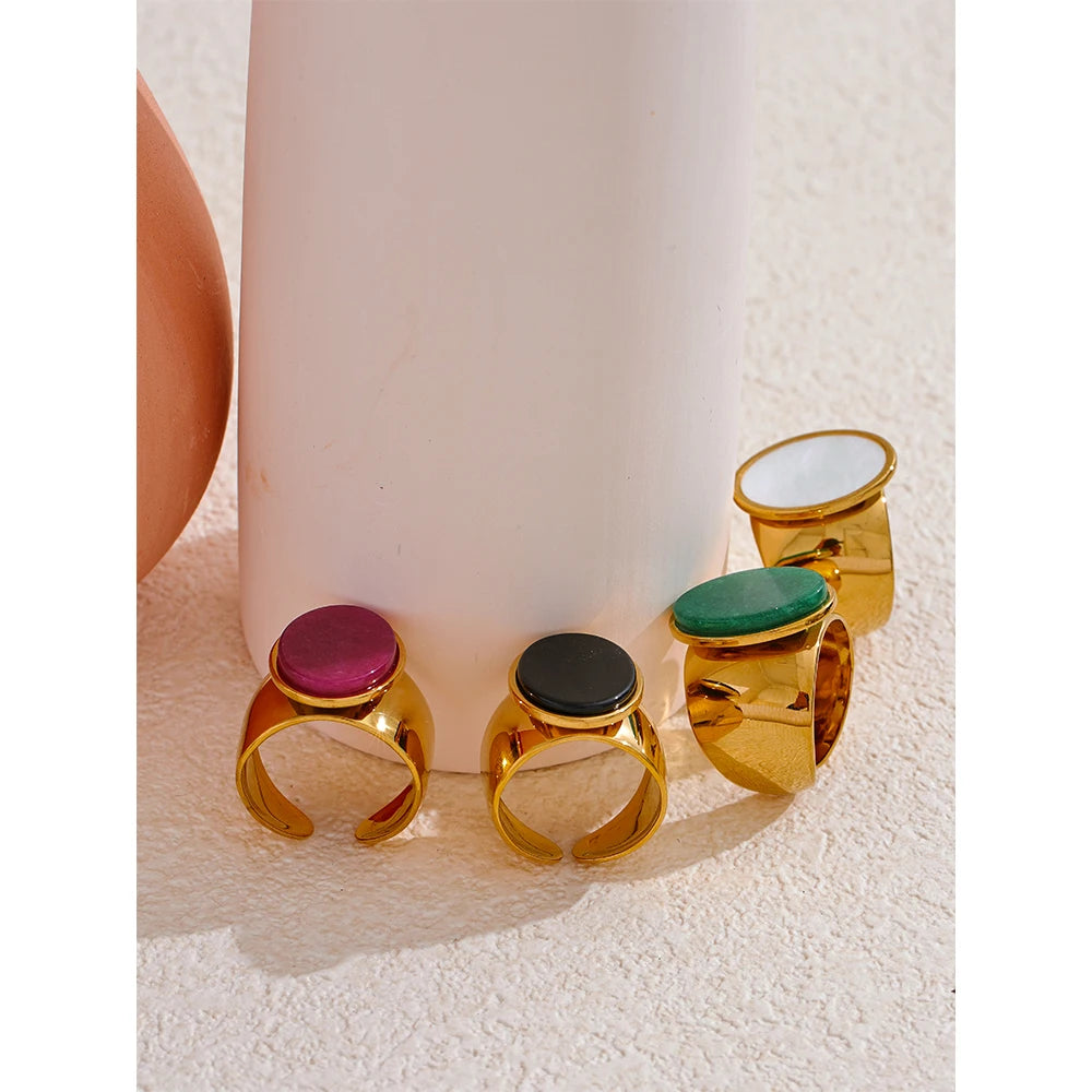 Monarchea Ring sten