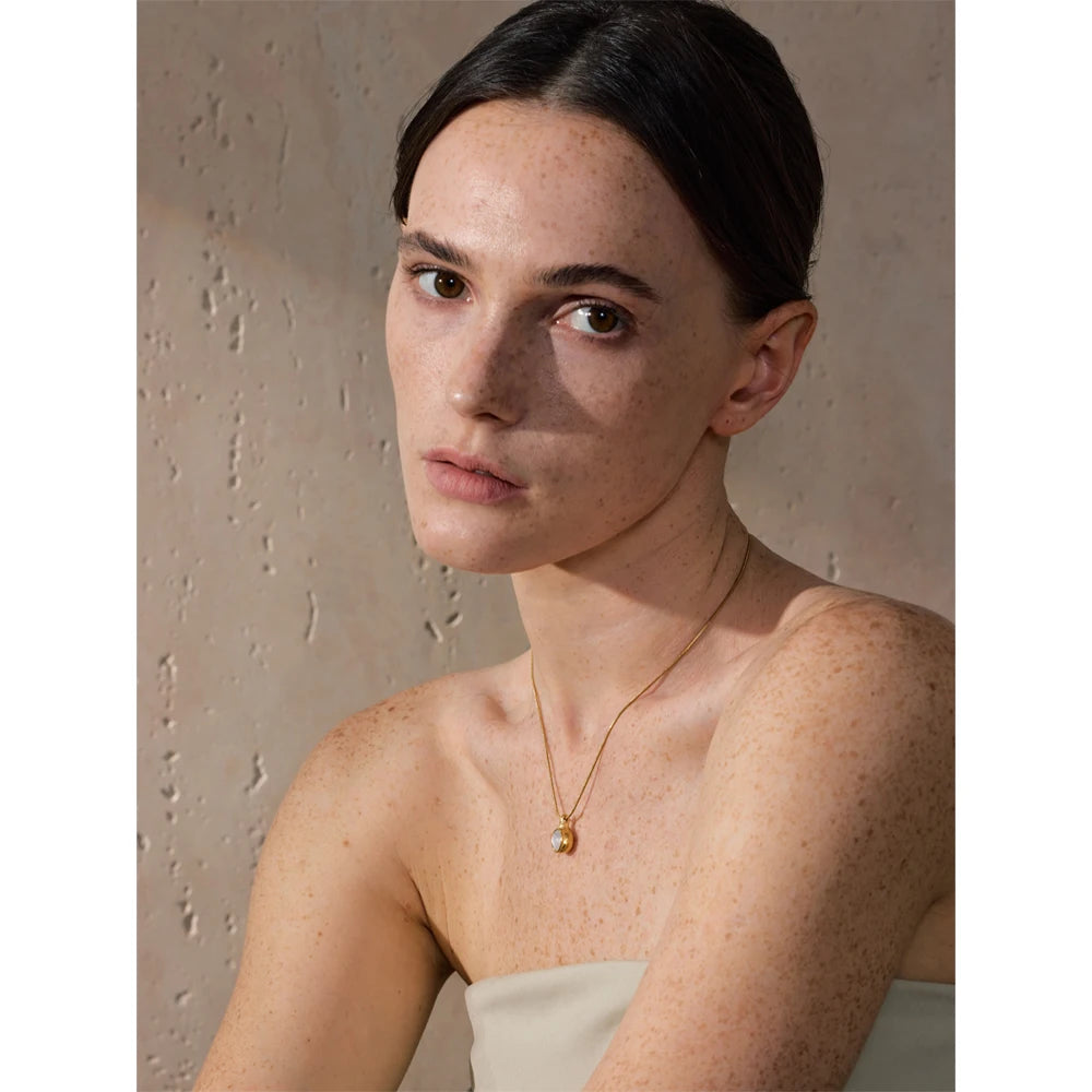 Renave Halsband