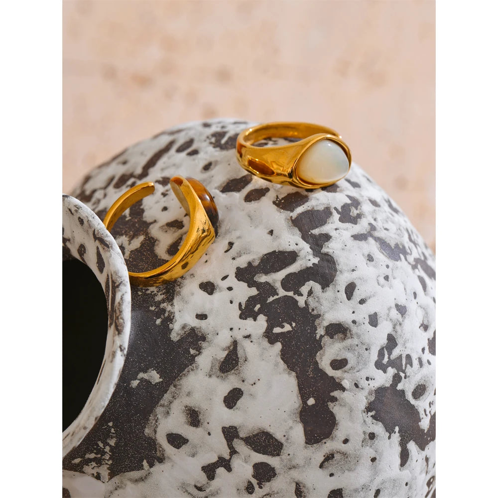 Avelina Ring sten