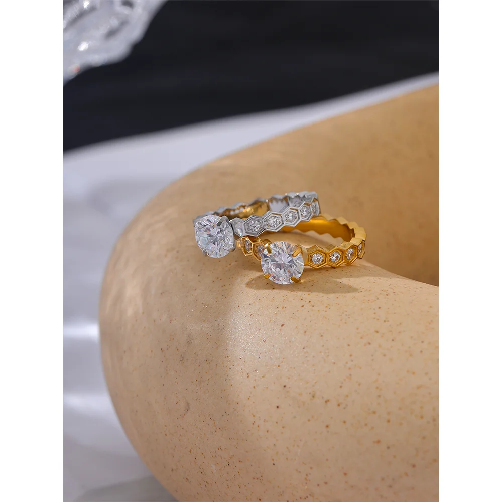 Luenara Ring Bling