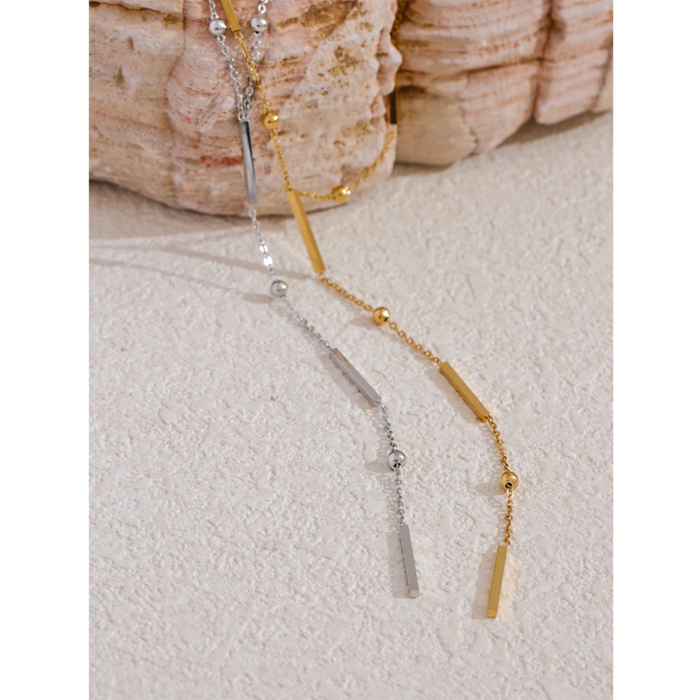 Astrenna Halsband