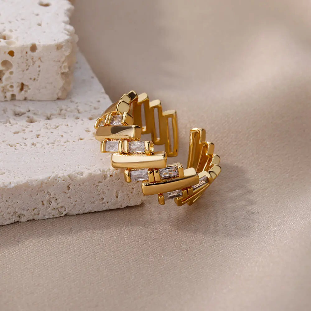 Solentha Ring