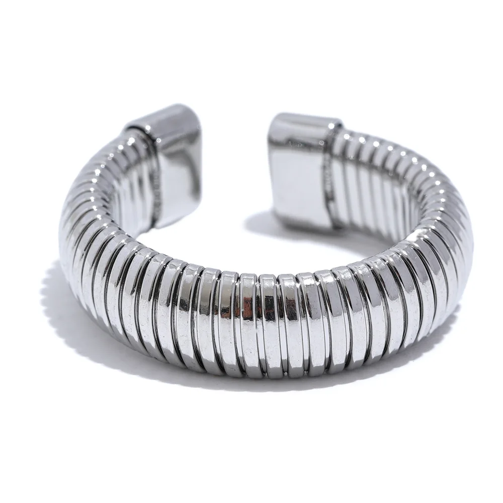 Rhodira Ring