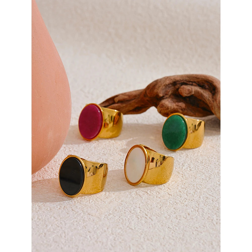 Monarchea Ring sten