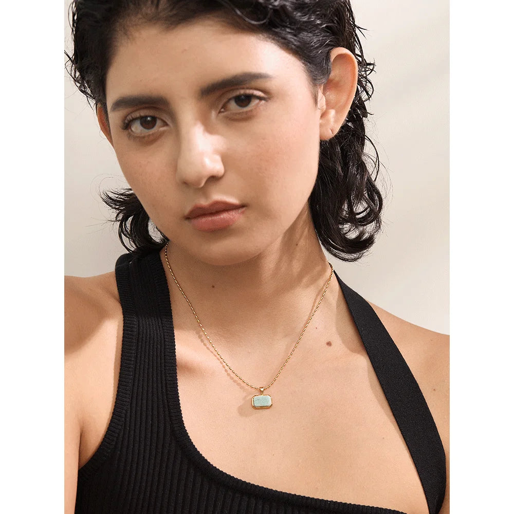 Airea Halsband Sten