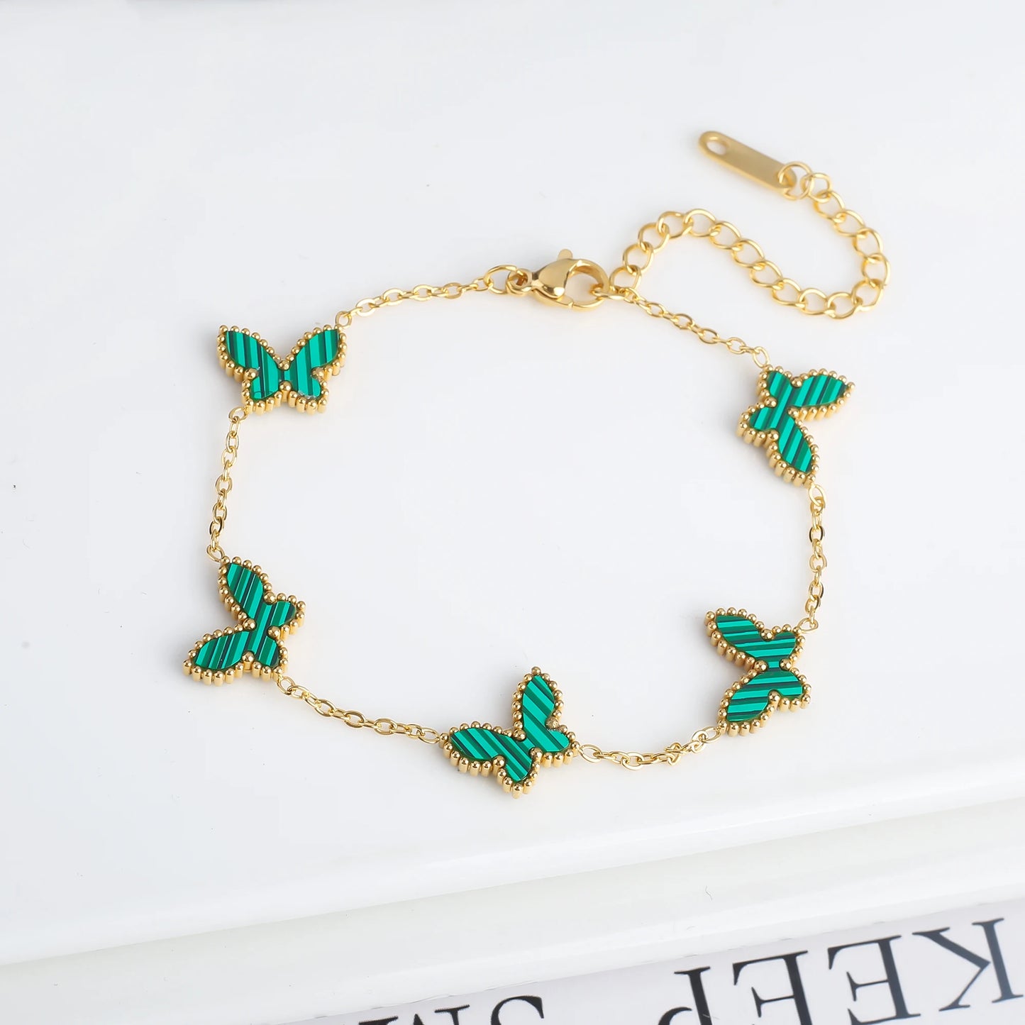 Roya Armband sten