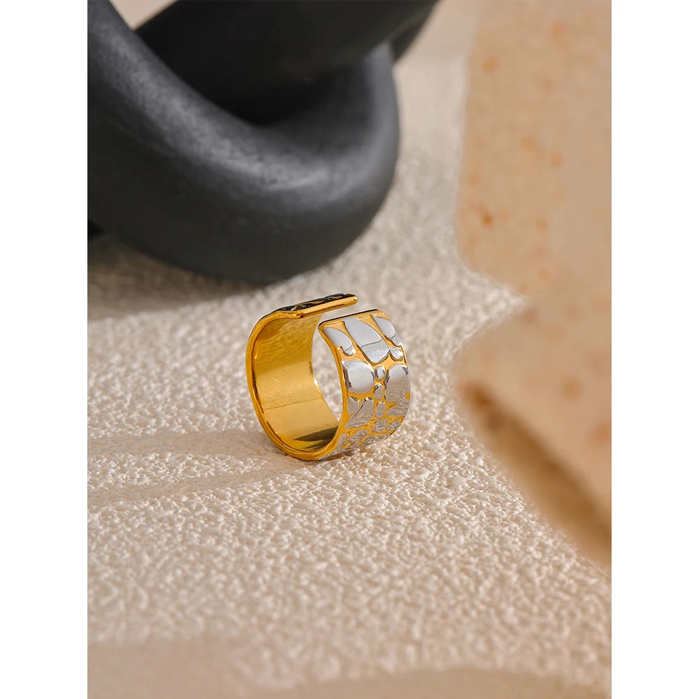 Royantha Ring