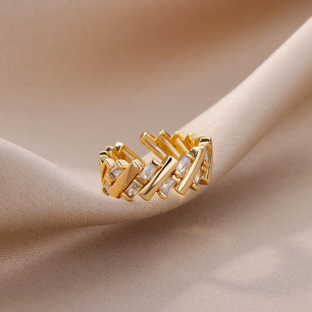 Solentha Ring