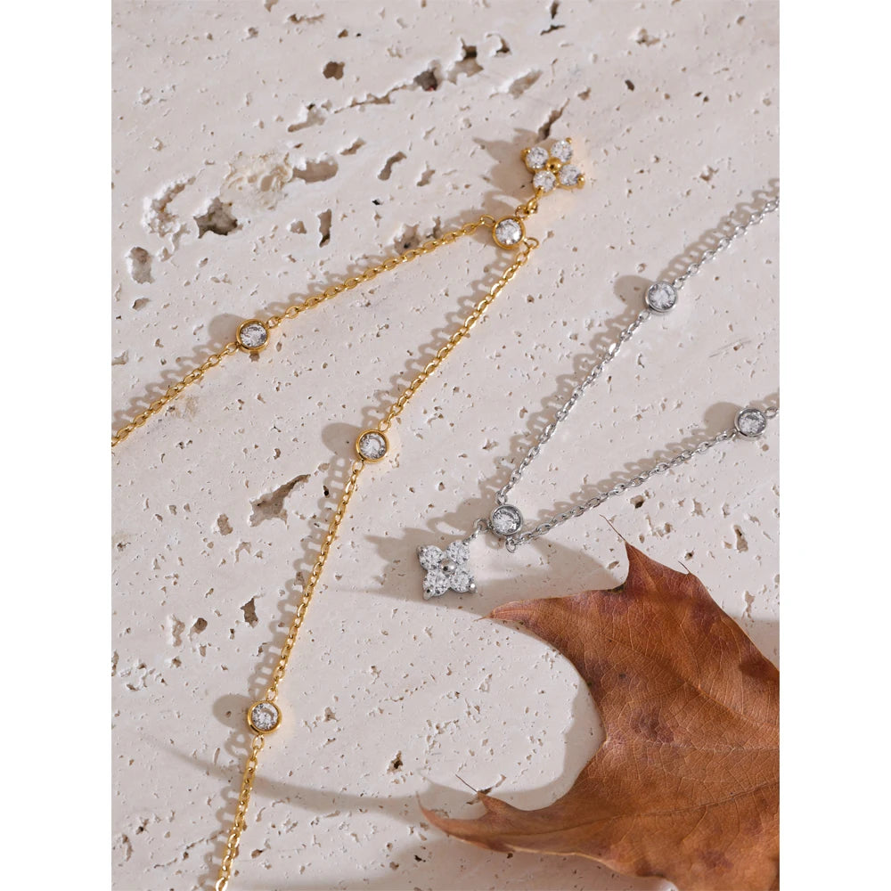 Umbrea Halsband