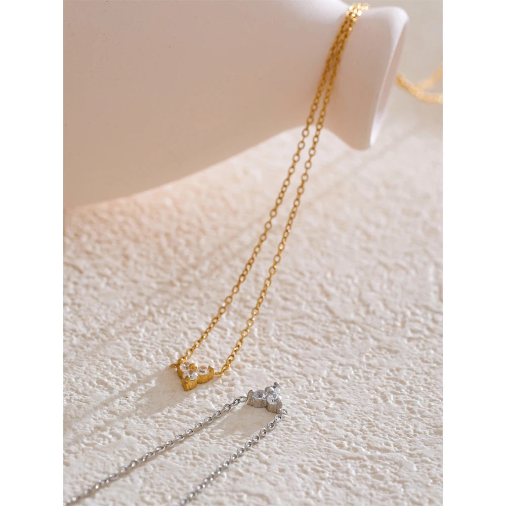 Liorae Halsband