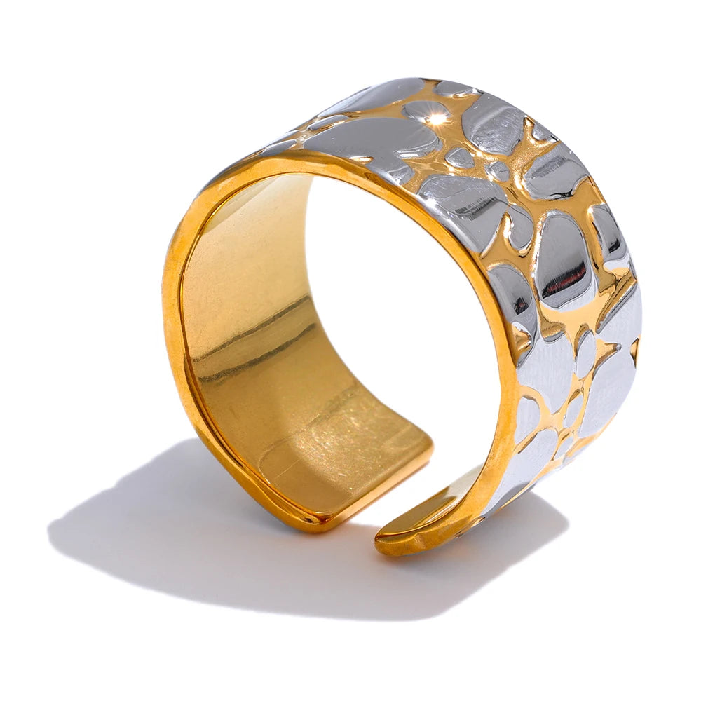 Royantha Ring