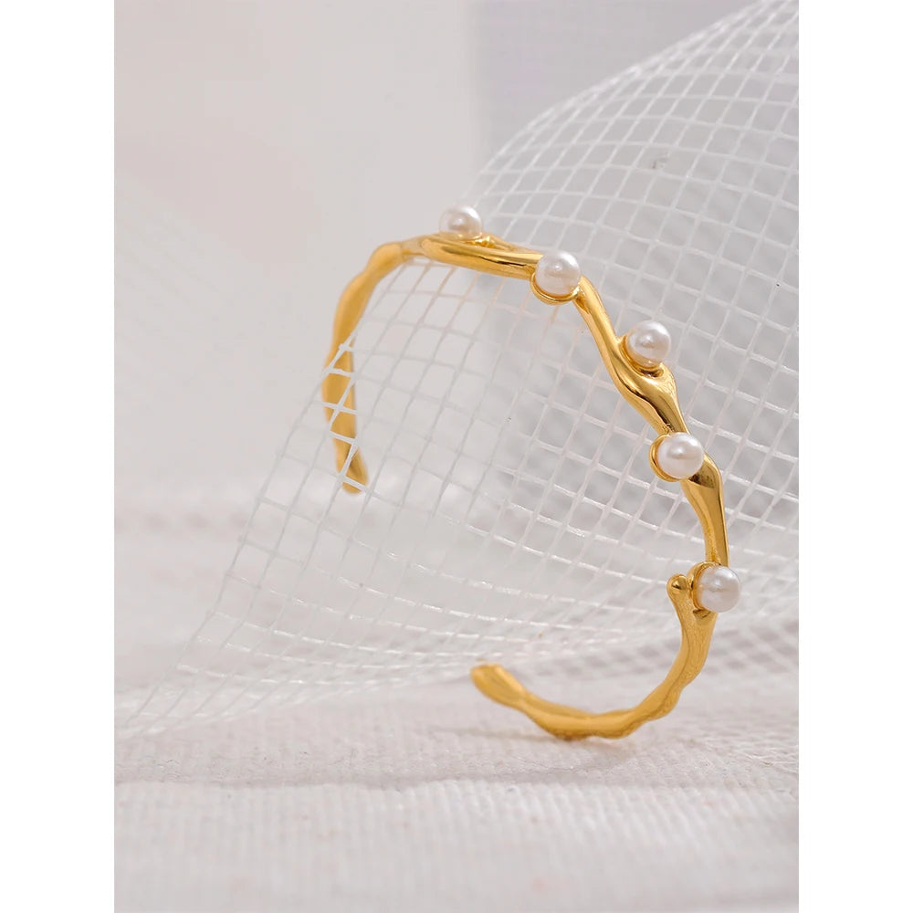Helga Ring