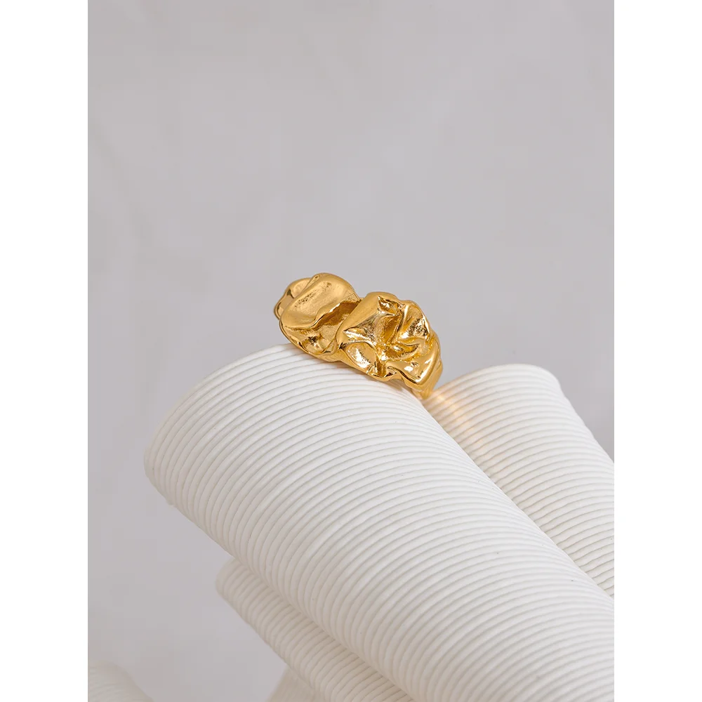 Nebulisse Ring