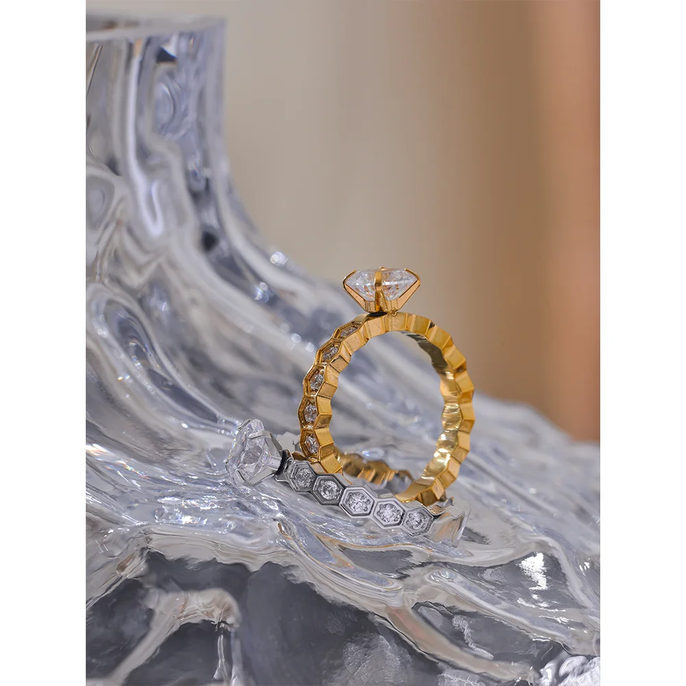 Luenara Ring Bling