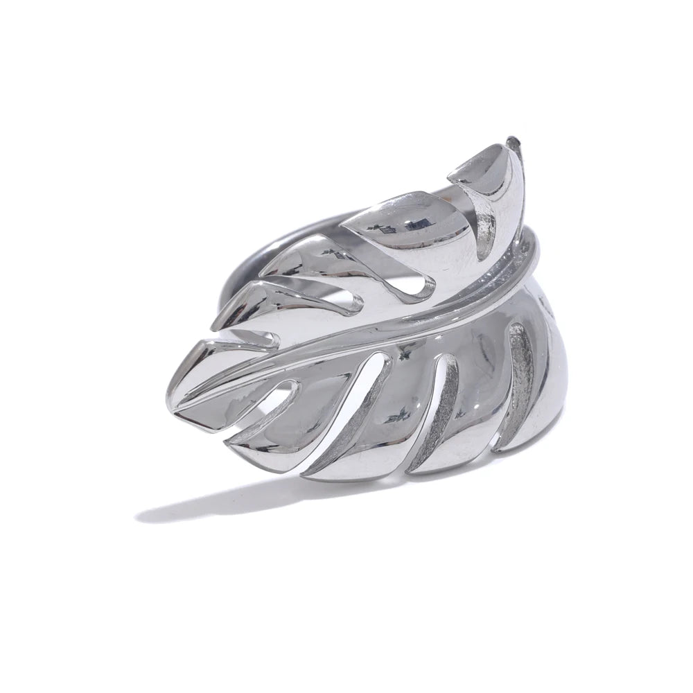 Luthera Ring