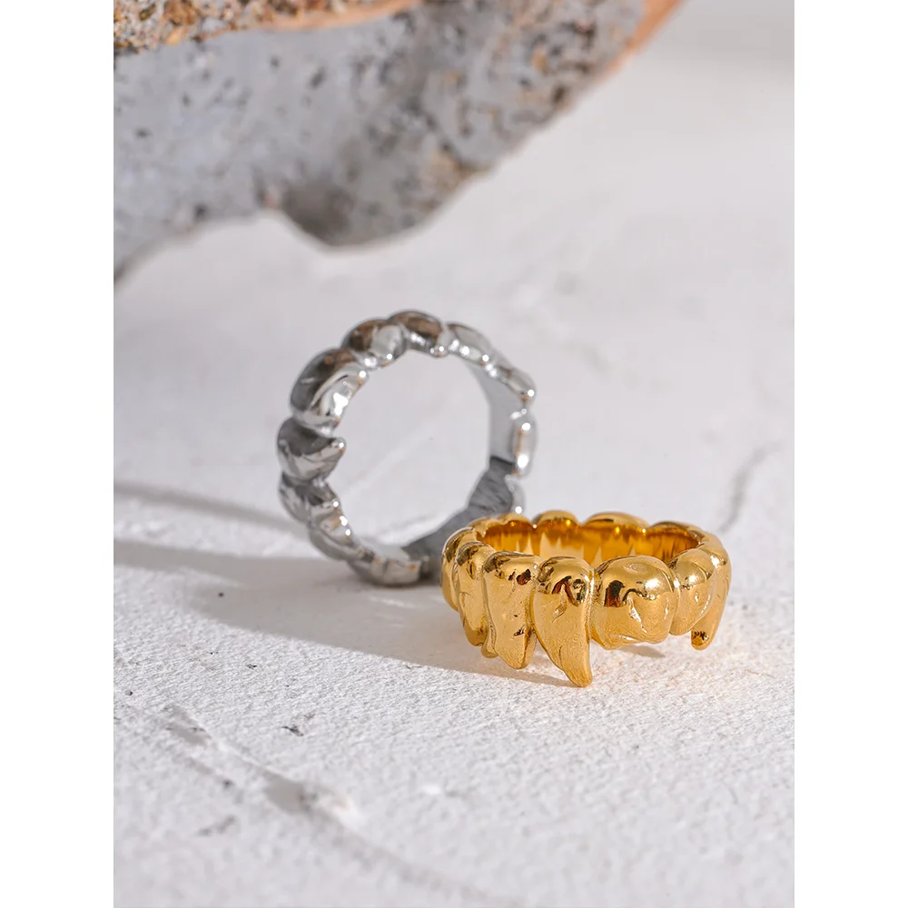 Elayra Ring