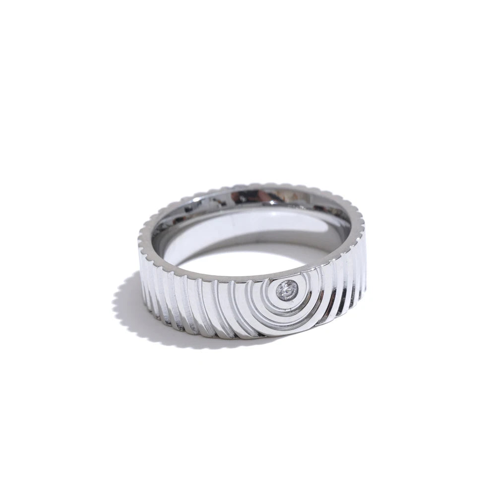 Milove Ring