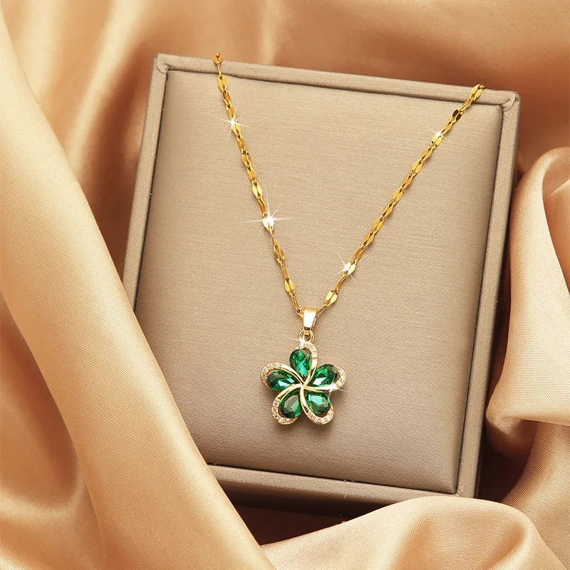 Vyre Halsband