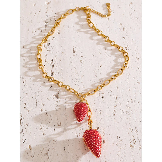 Emelura Halsband