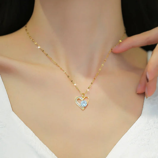 Noelle Halsband