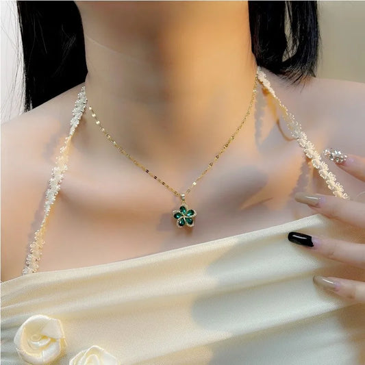 Vyre Halsband