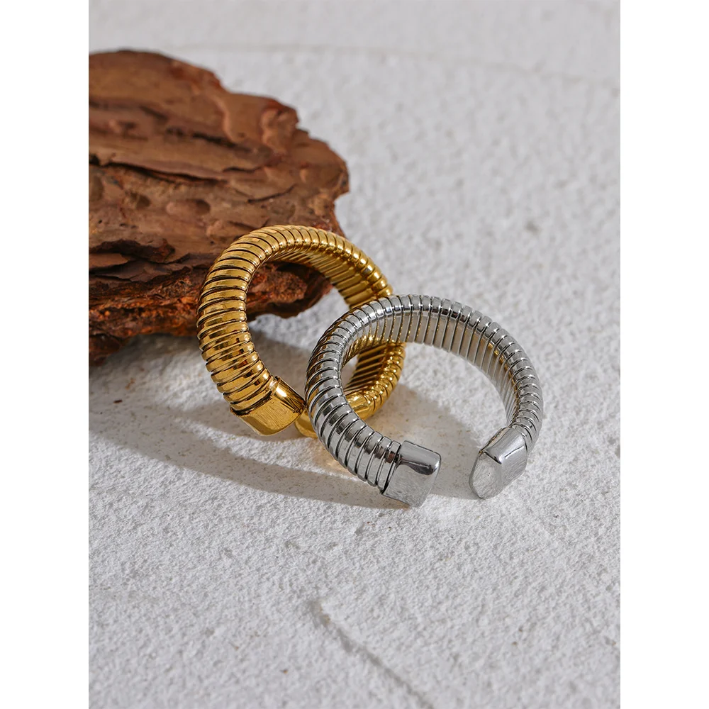Rhodira Ring