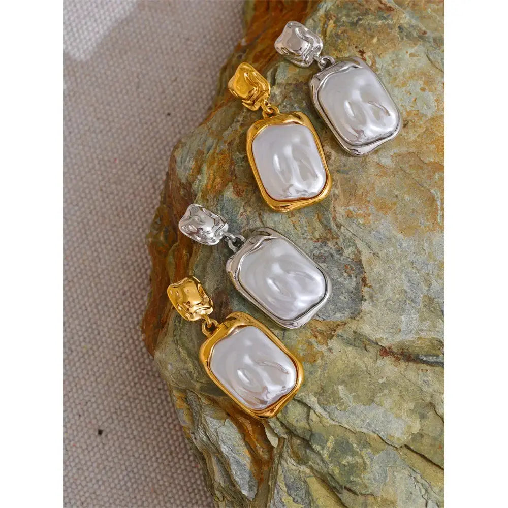 Draela Örhänge Pärla