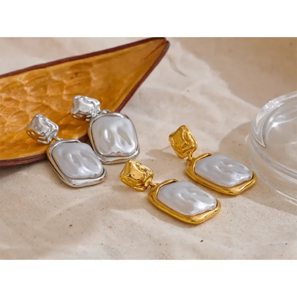 Draela Örhänge Pärla