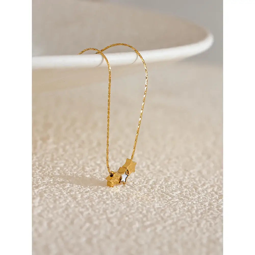 Nureya Halsband - Guld