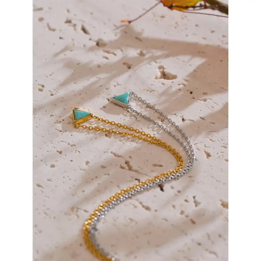 Zarelis Halsband Sten